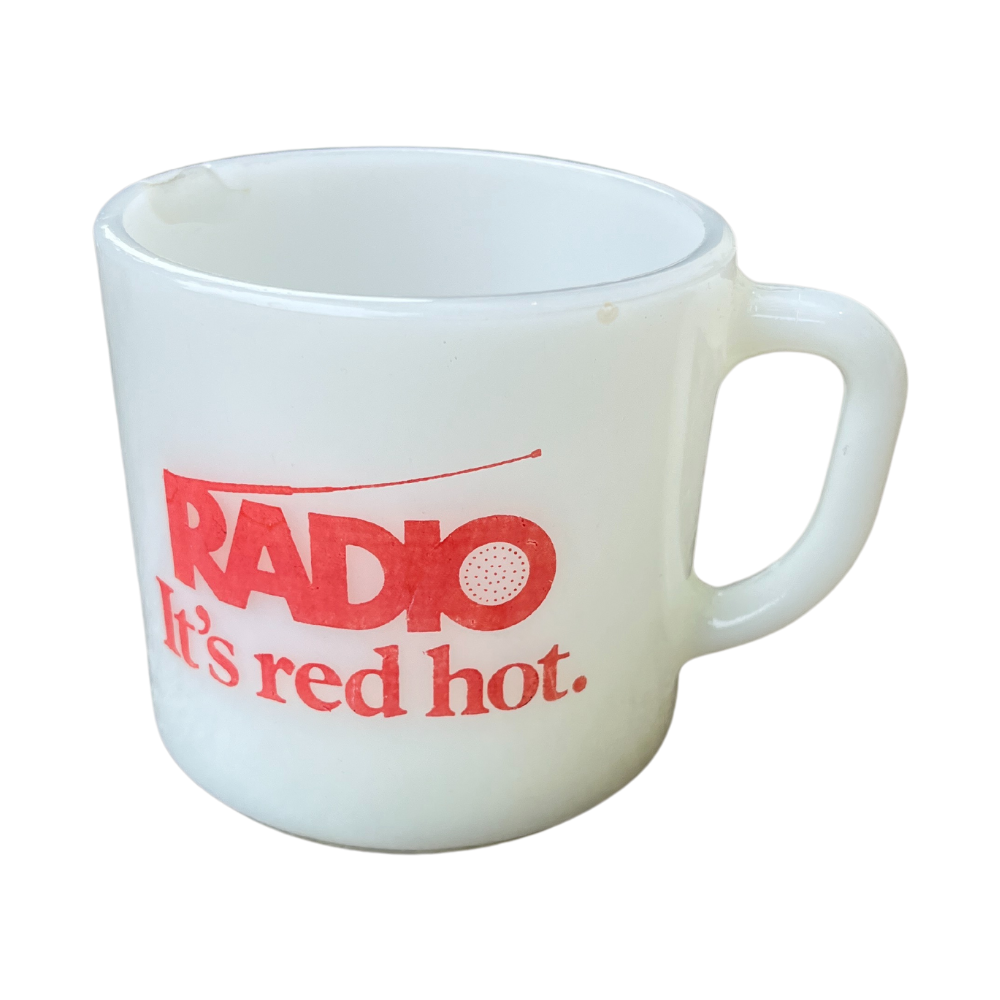 
            
                Load image into Gallery viewer, RADIO It&amp;#39;s Red Hot Milk Glass VTG Mug
            
        