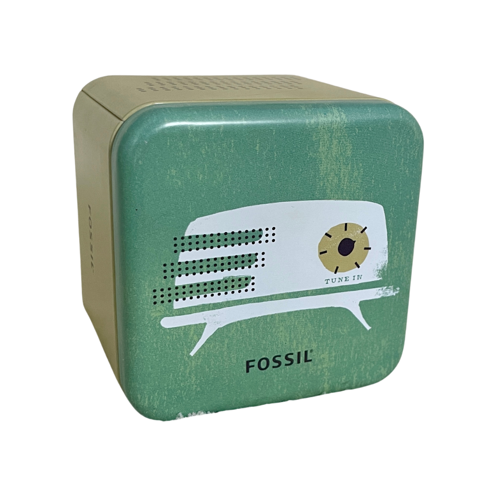 Fossil Brand VTG Metal Tin Box