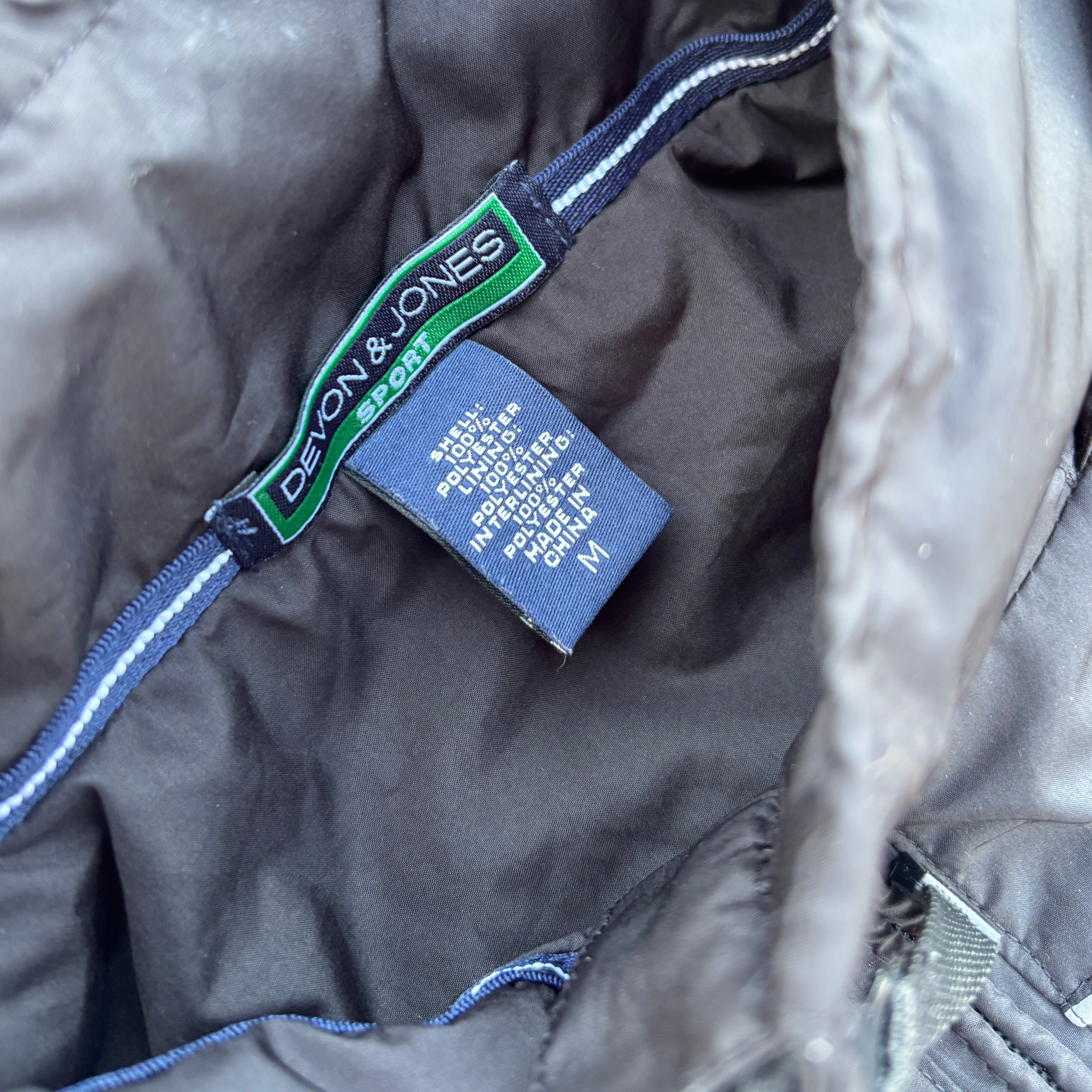 104.3 WOMC Detroit Windbreaker VTG