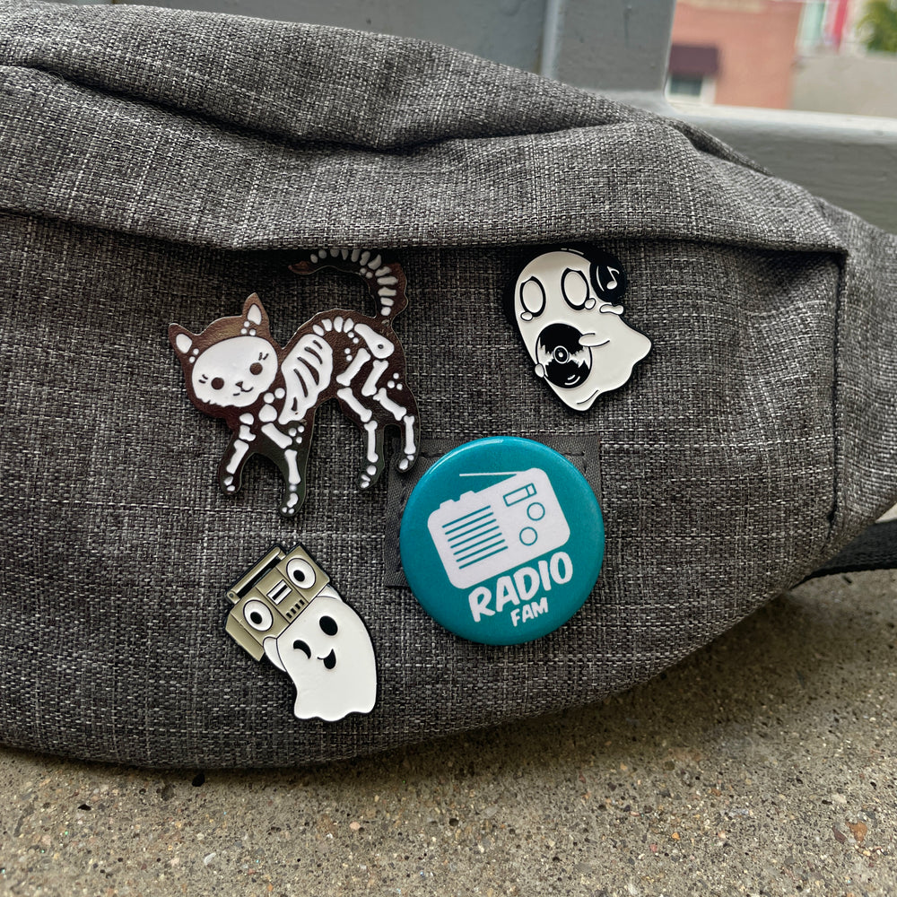 
            
                Load image into Gallery viewer, Boombox Radio Ghost Enamel Pin
            
        
