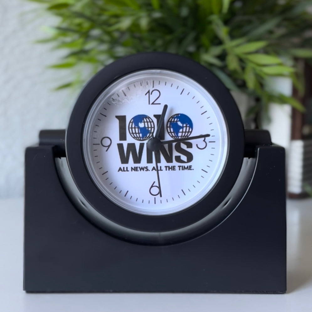 Vintage 1010 WINS Limited Edition Clock