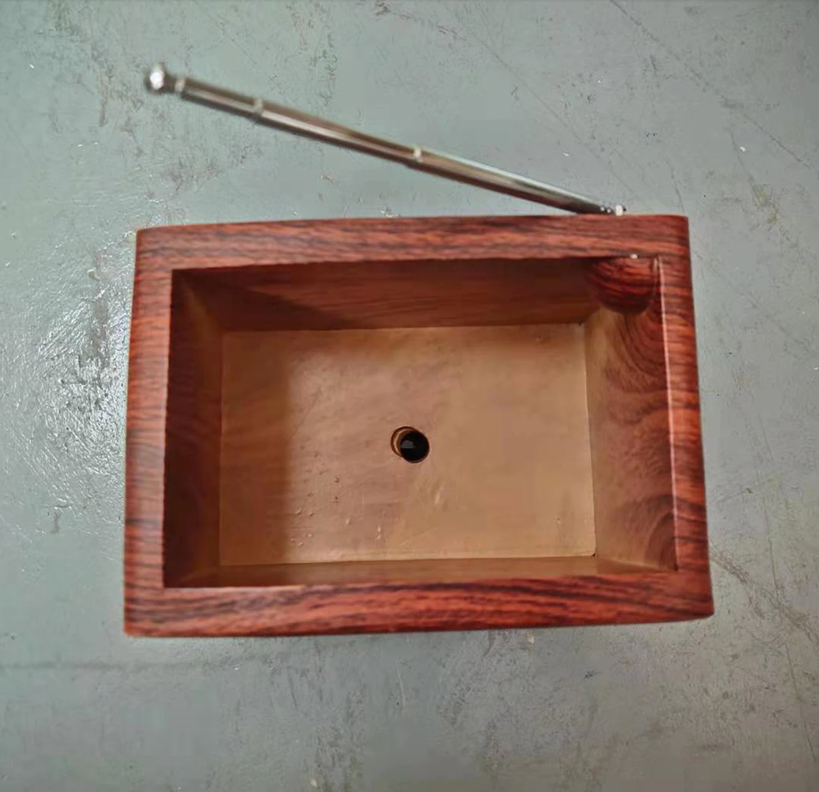 Cabinet Radio Succulent Planter