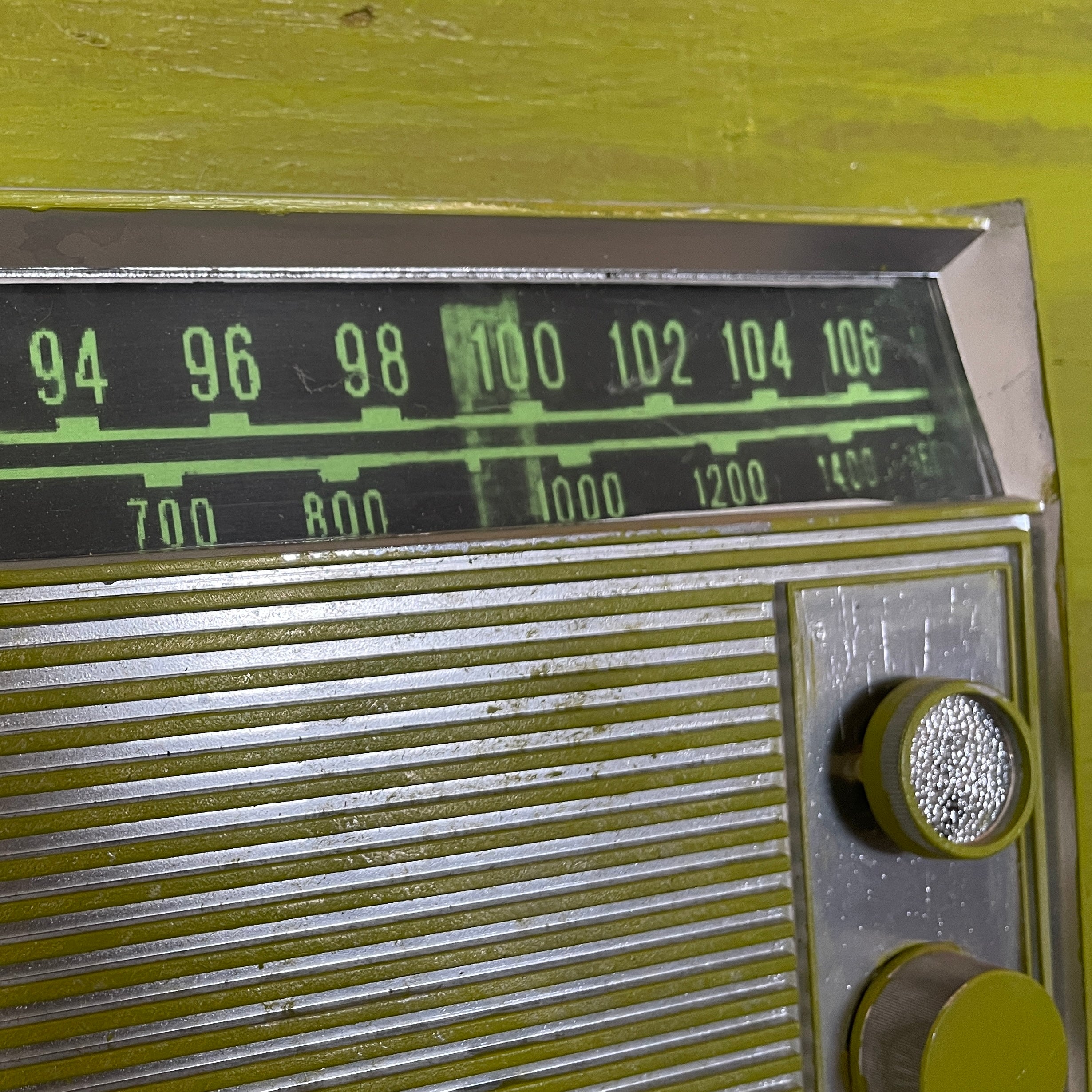 Radio Green Wall Art