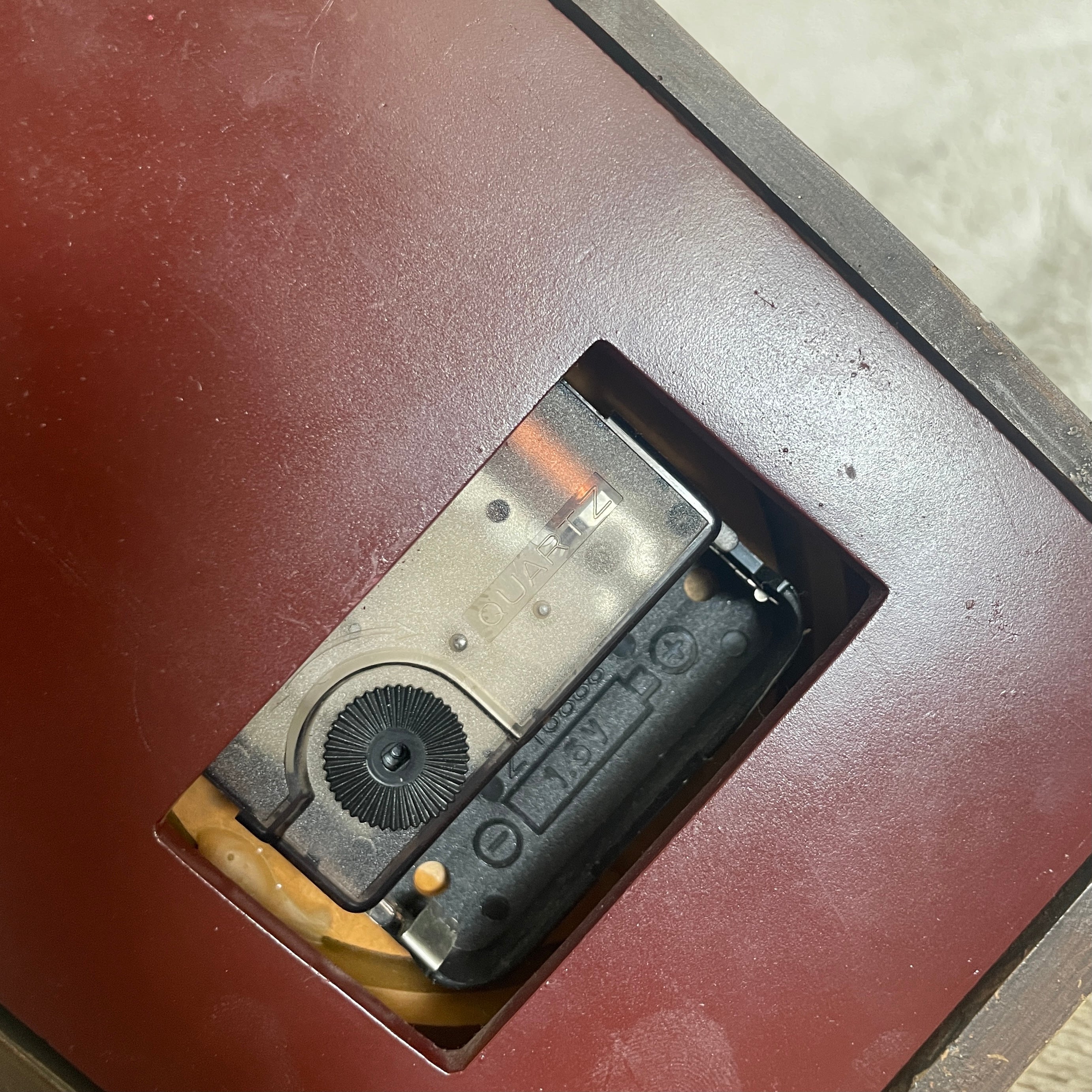 Home Interiors Vintage Inspired Radio Desk Clock