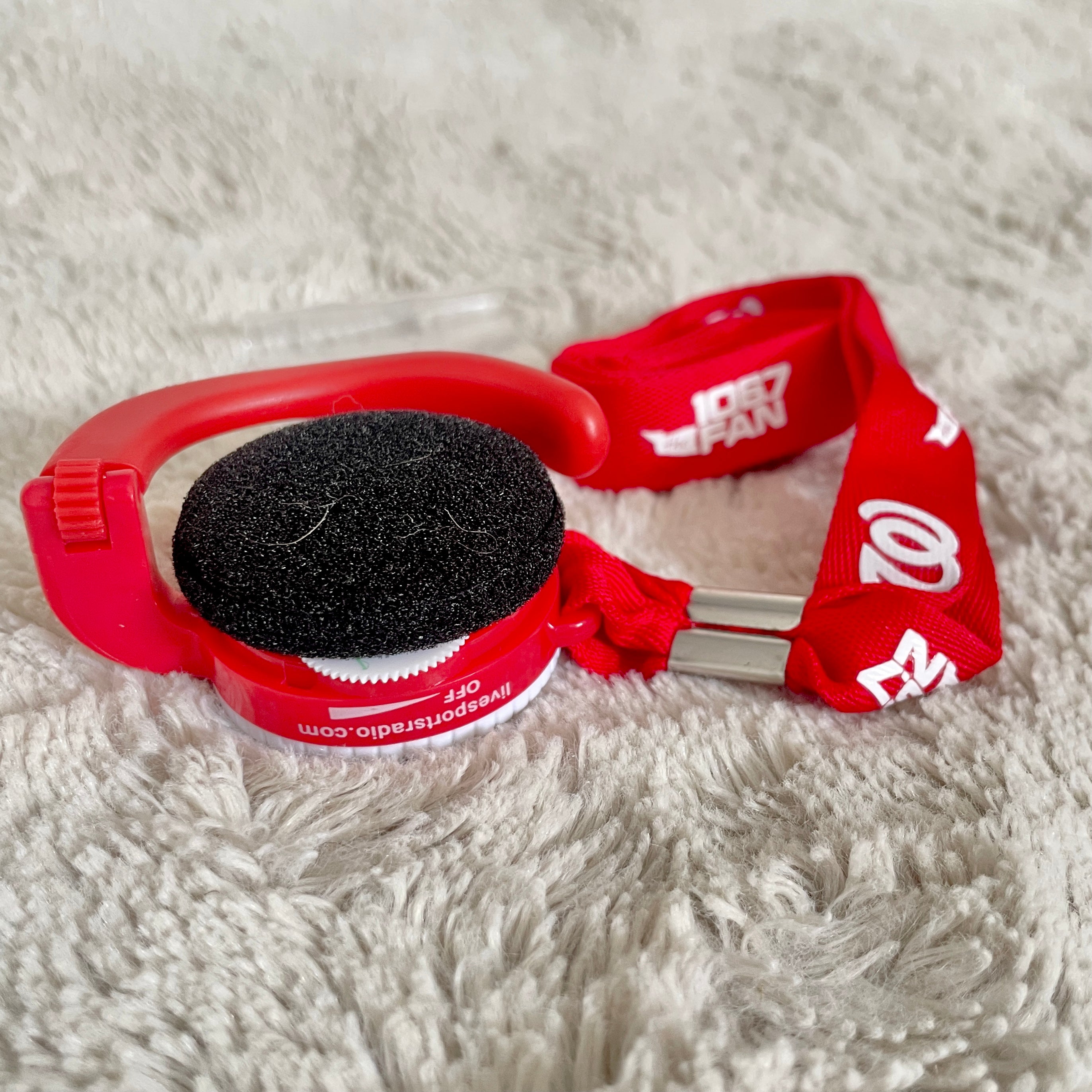 WA Nationals Pre-tuned 106.7 The Fan Radio & Lanyard