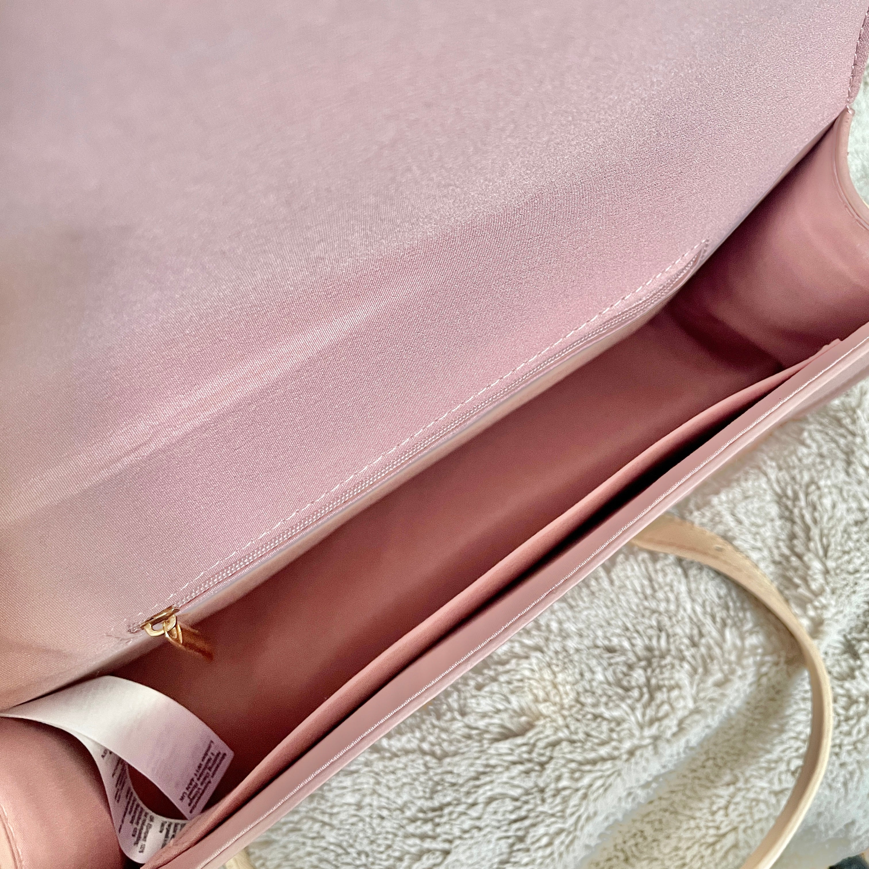 Cute Pink & Blue Radio Purse