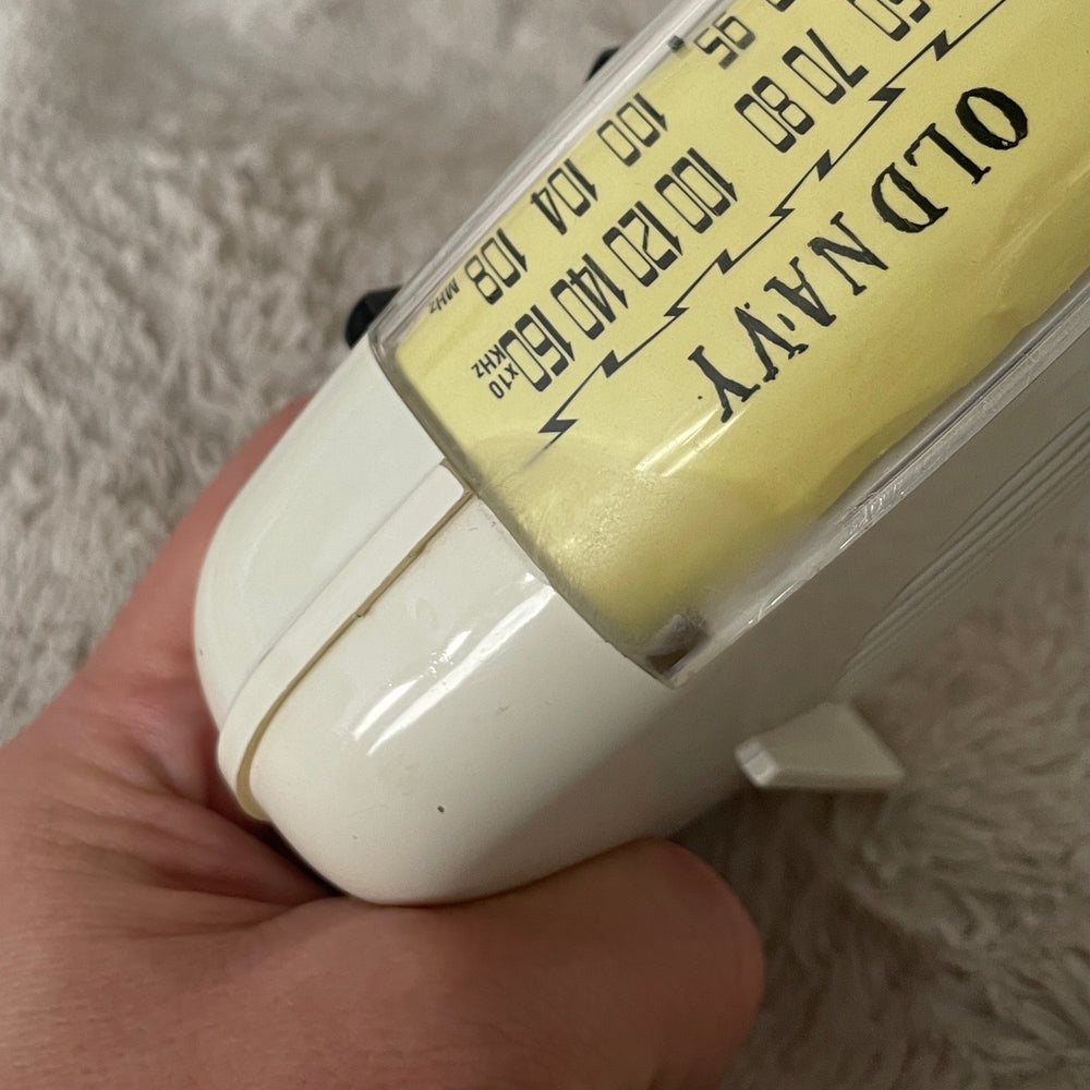 Old Navy Mini Retro Radio